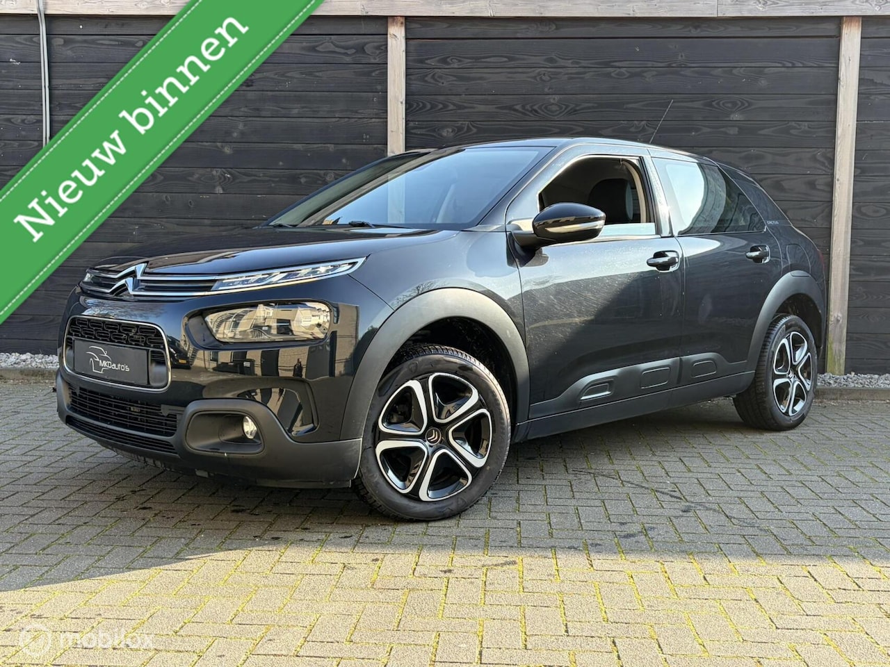 Citroën C4 Cactus - 1.2 110 PK Business Clima / Carplay / Nwe Distributieriem - AutoWereld.nl