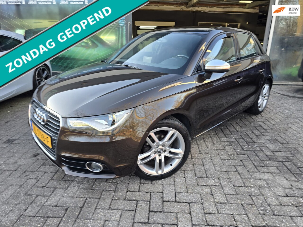Audi A1 Sportback - 1.2 TFSI Pro Line Business | 12MND GARANTIE | PANO DAK | AIRCO | CRUISE | NAVI | - AutoWereld.nl