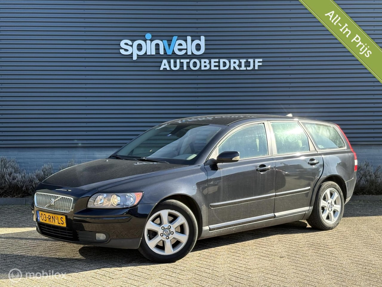 Volvo V50 - 2.4 Momentum - Handel of Export - AutoWereld.nl
