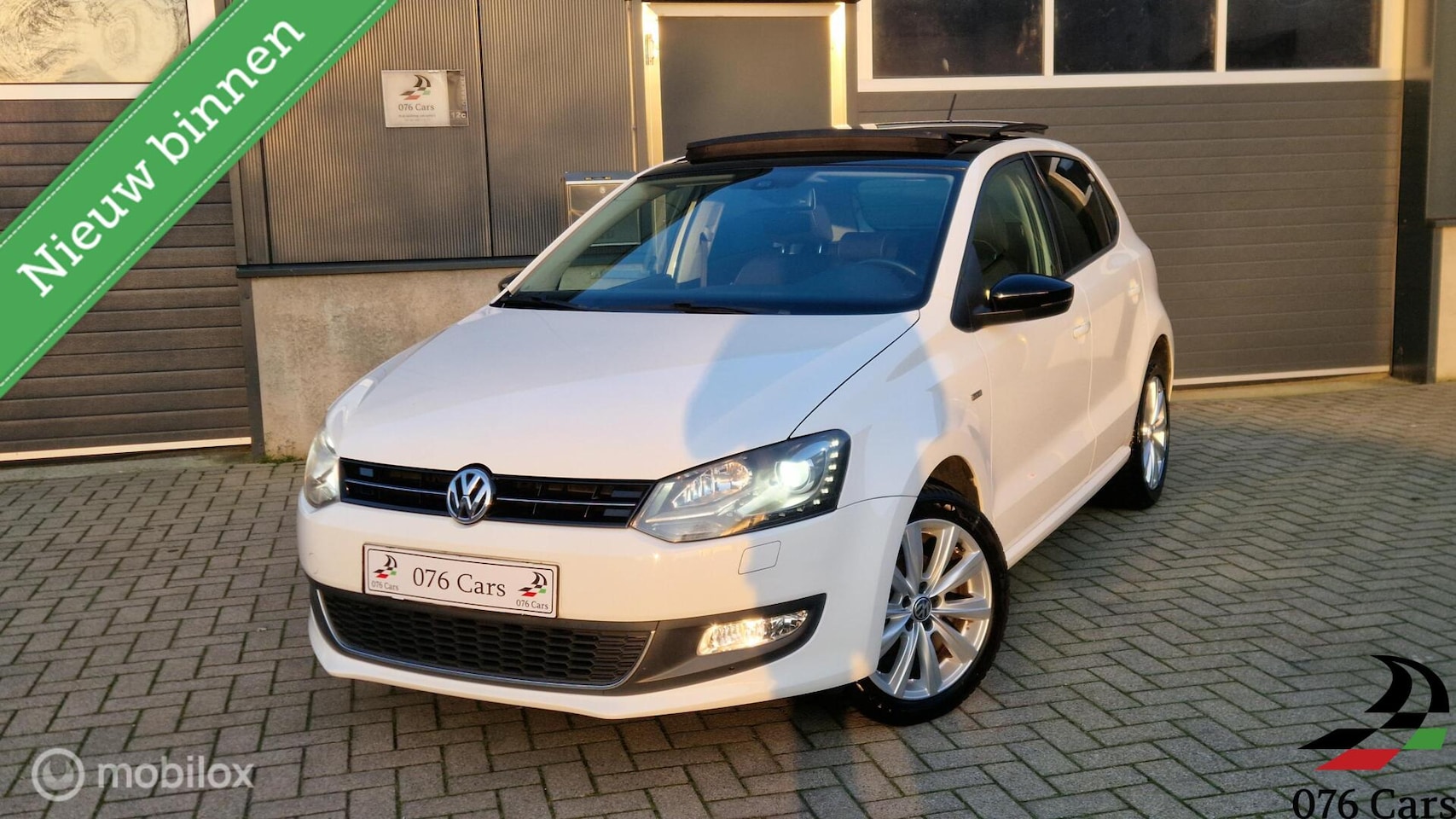 Volkswagen Polo - 1.2-12V Match PANO XENON STOELVER. CRUISECONTROL - AutoWereld.nl