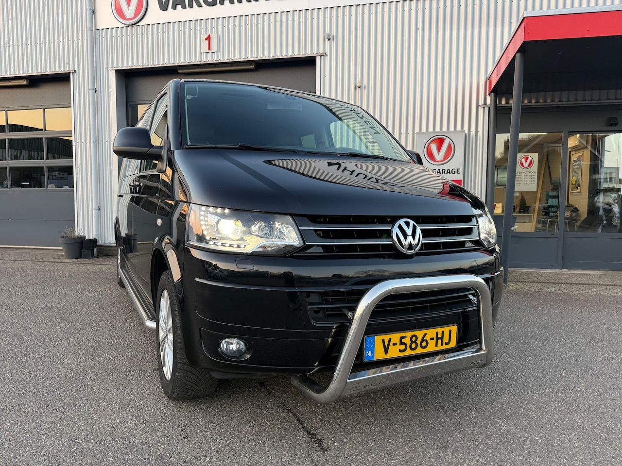 Volkswagen Transporter Multivan - 2.0 TDI L2H1 4Motion Comfortline DC 2.0 TDI L2H1 4Motion Comfortline DC|marge geen btw - AutoWereld.nl