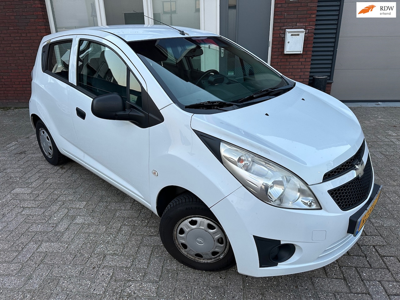 Chevrolet Spark - 1.0 16V L 1.0 16V L / 5DRS - AutoWereld.nl