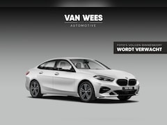 BMW 2-serie Gran Coupé - 220i Business Edition Sport Line | 1e eigenaar | NL auto | BTW auto | Sportstuur | Adaptiv