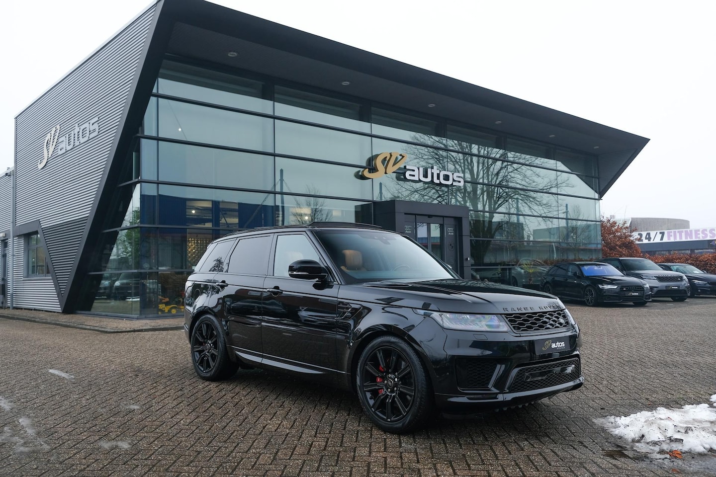 Land Rover Range Rover Sport - P400e 404pk HSE Dynamic Panoramadak *BTW* Trekhaak Black pack Meridian 21" LMV - AutoWereld.nl