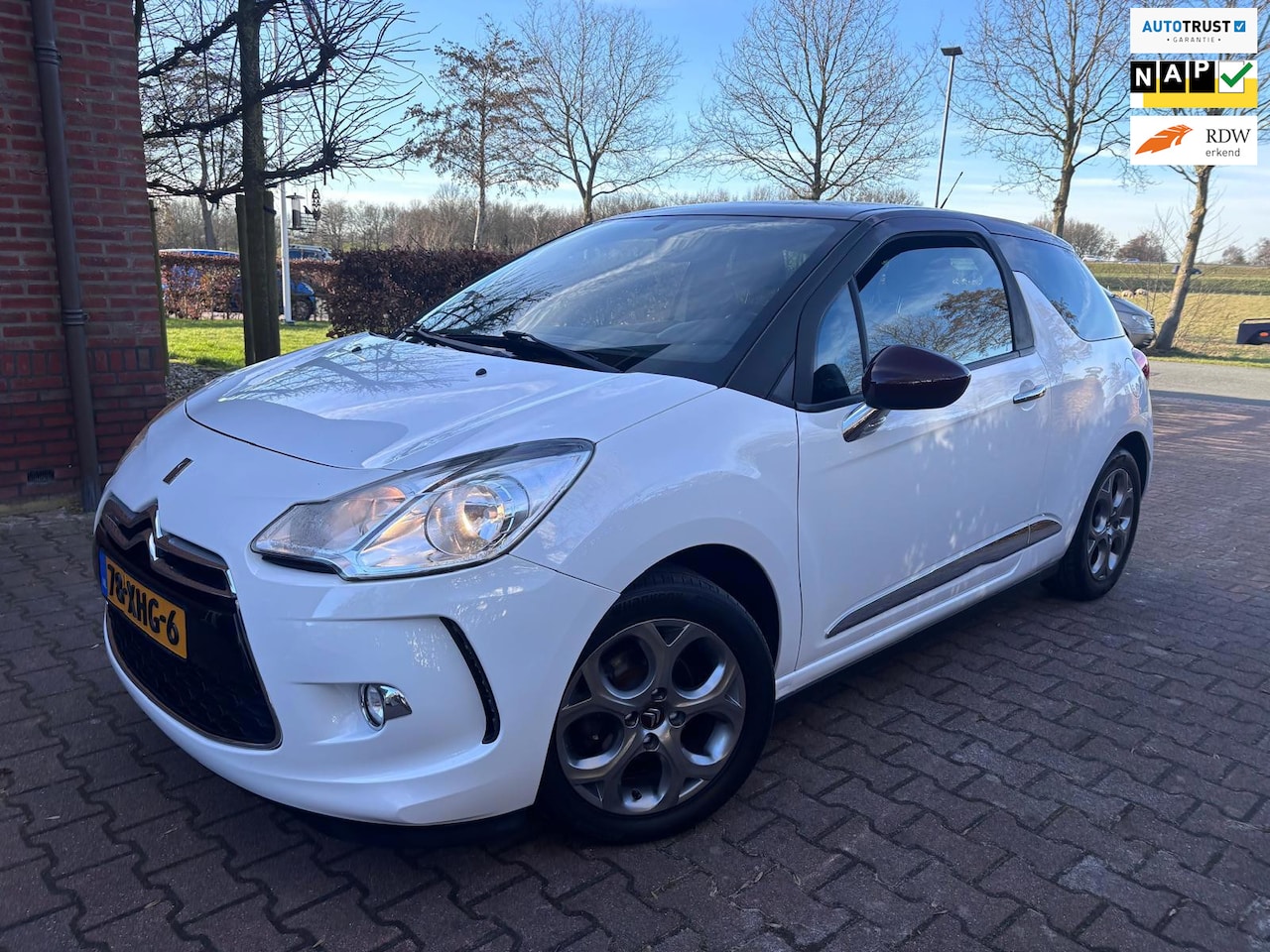 Citroën DS3 - 1.6 e-HDi So Chic 1.6 e-HDi So Chic - AutoWereld.nl