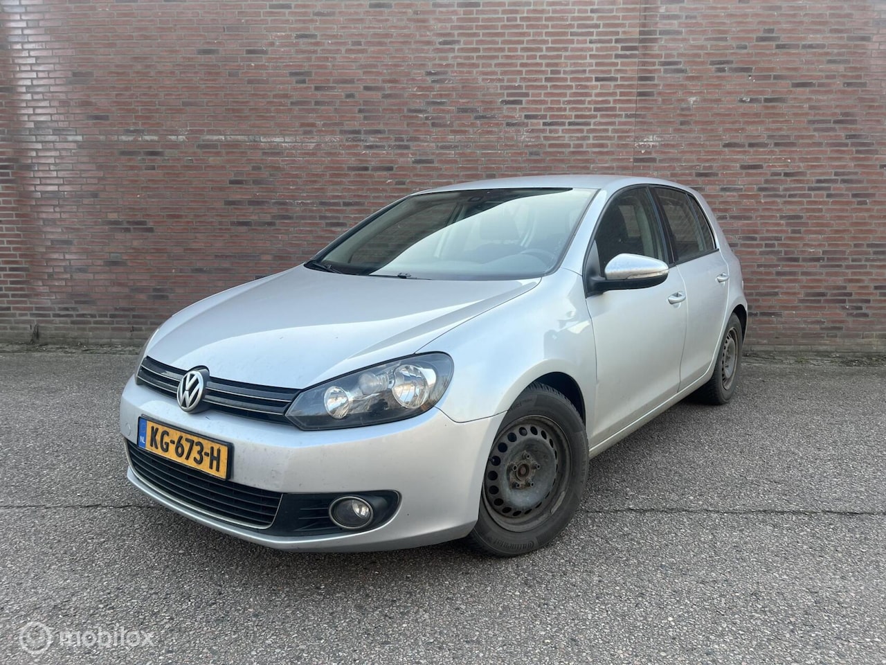 Volkswagen Golf - 2.0 TDI Comfortline|6 bak|Clima|Cruise|Navi - AutoWereld.nl