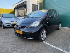 Toyota Aygo - 1.0-12V