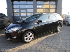 Ford Focus Wagon - 1.0 EcoBoost Titanium 129dkm Veel luxe
