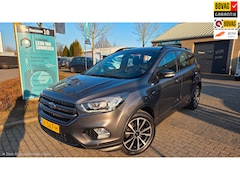 Ford Kuga - 1.5 EcoBoost ST Line l BTW Auto l Trekhaak l Bluetooth l Parkeer sensoren l Clima control