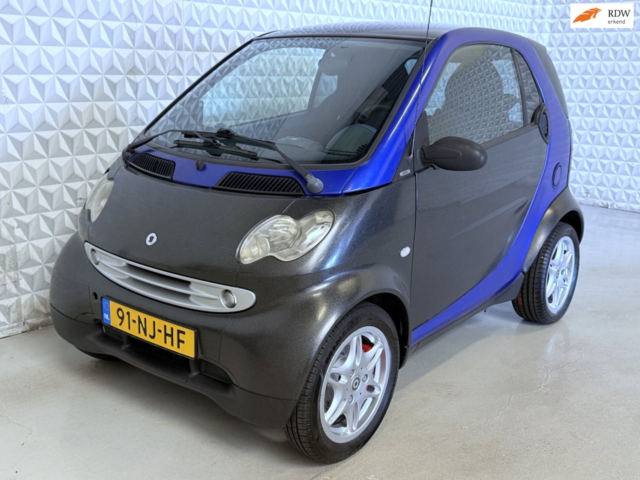 Smart City-coupé - Smart & pulse UNIEKE KLEUREN COMBNATIE - AutoWereld.nl