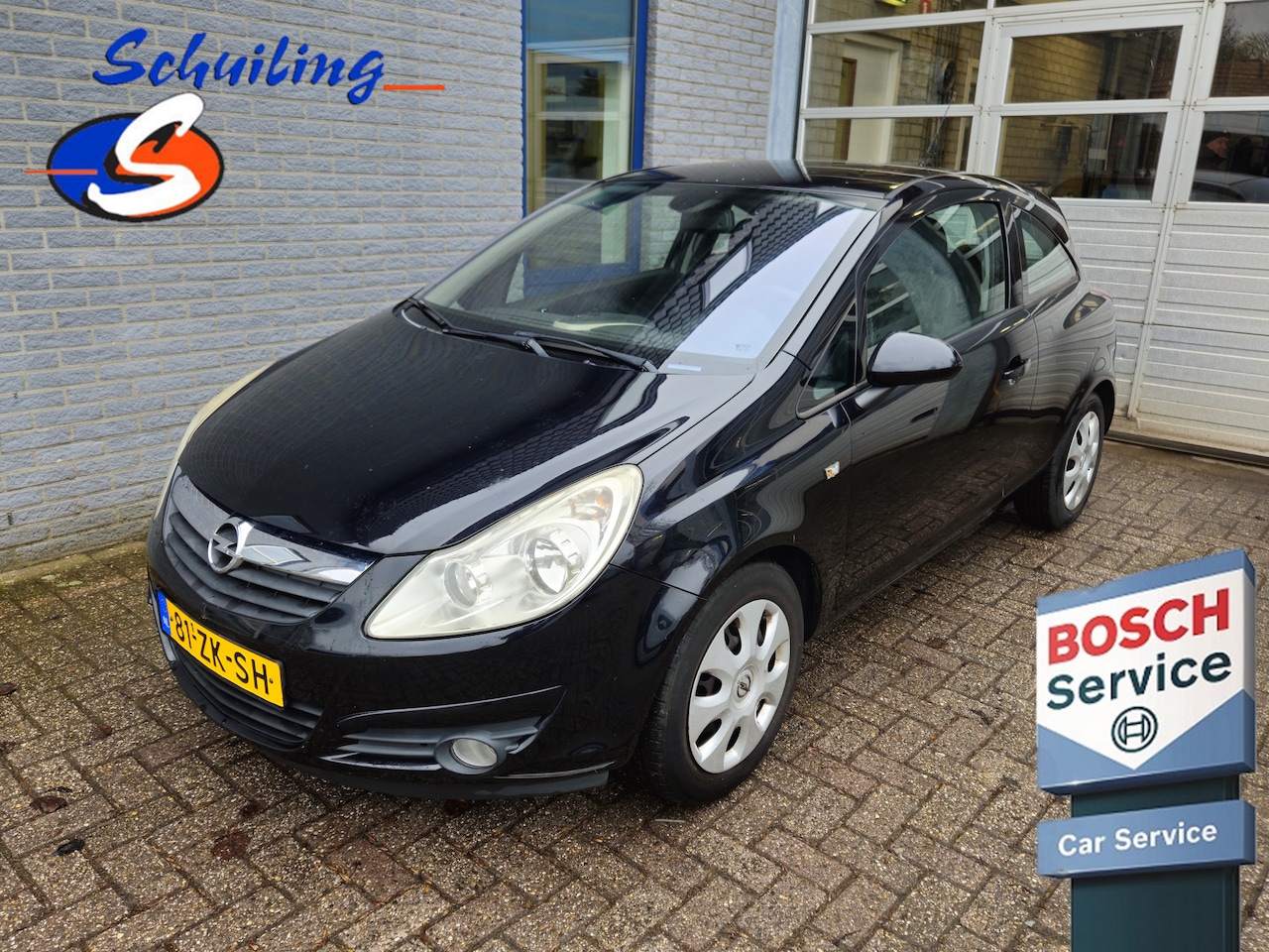 Opel Corsa - 1.2-16V Enjoy Automaat  Inclusief Afleveringskosten - AutoWereld.nl