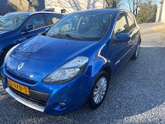 Renault Clio - 1.2 Collection 5 DEURS