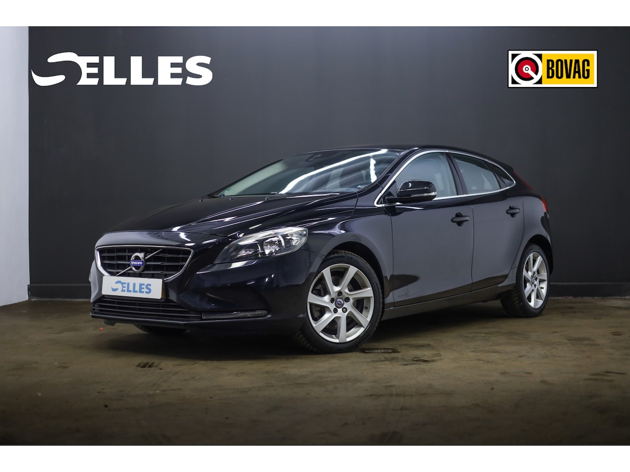 Volvo V40 - 2.0 D4 Base Business | Trekhaak - AutoWereld.nl