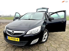 Opel Astra - 1.4 Turbo 5Drs Navi Scherm Airco Cruise Control Velgen