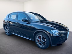 Alfa Romeo Stelvio - 2.0T Q4 Ti (206kW/280pk) * Bi-XENON/LED, LEDER, MEMORY, ACC, 19-inch LMV, KEYLESS * 1e EIG