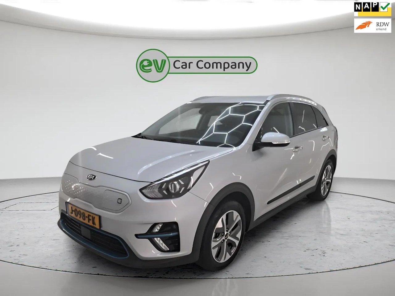 Kia e-Niro - DynamicLine 64 kWh | SOH 99% | Trekhaak | Camera | Stoel- en stuurverwarming | 1e Eigenaar - AutoWereld.nl