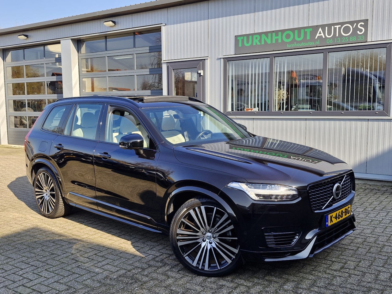 Volvo XC90 - T8 Recharge AWD R-Design | Luchtvering | Pano | HUD | B&W | 360 | VOL opties! - AutoWereld.nl