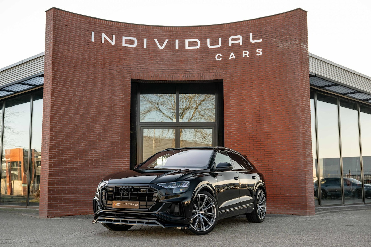 Audi Q8 - 55 TFSI e quattro Pro Line S Nightvision SQ8 - AutoWereld.nl