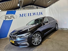 BMW 5-serie - 530i High Executive / Luxury Line / Camera / NL Auto