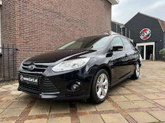 Ford Focus - 1.0 EcoBoost 125pk AIRCO PDC STOELVERWARMING LM VELGEN