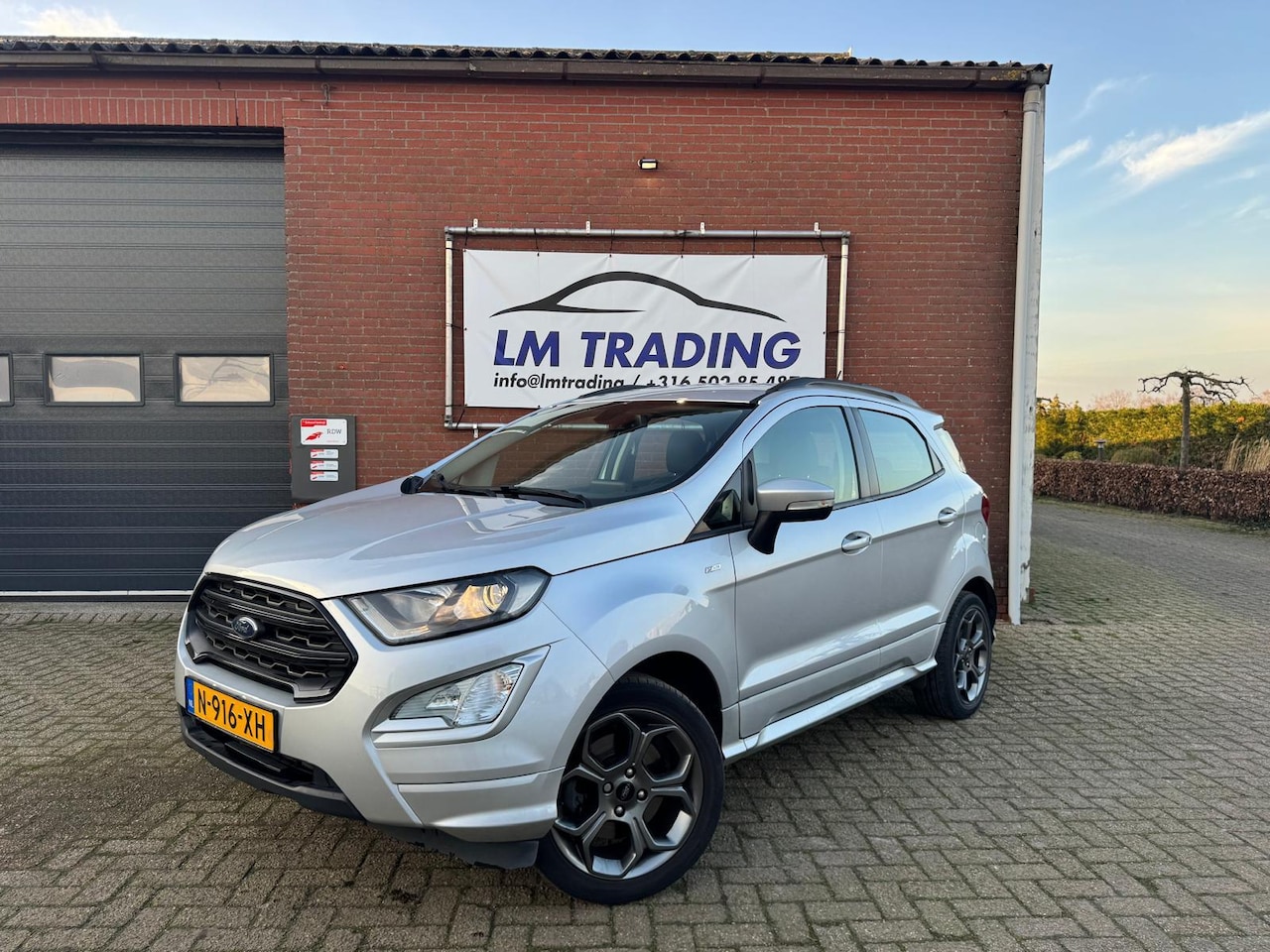 Ford EcoSport - 1.0 EcoBoost ST-Line KEYLESS LMV NAVI CRUISE TREKHAAK CLIMA 2 SLEUTELS + BOEKJES! - AutoWereld.nl