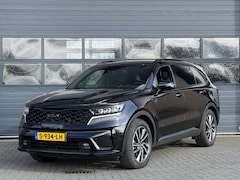 Kia Sorento - 1.6 T-GDI PLUG-IN HYBRID 4WD EXECUTIVELINE 7-PERS I TREKHAAK I LEDEREN BEKLEDING I SCHUIFD