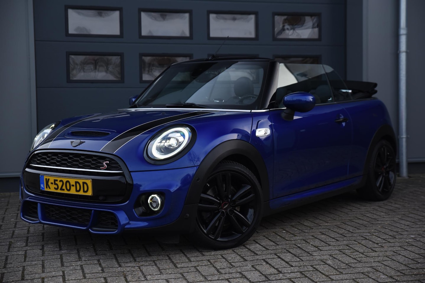 MINI Cabrio - Mini 2.0 Cooper S Sidewalk Edition JCW Pakket - AutoWereld.nl