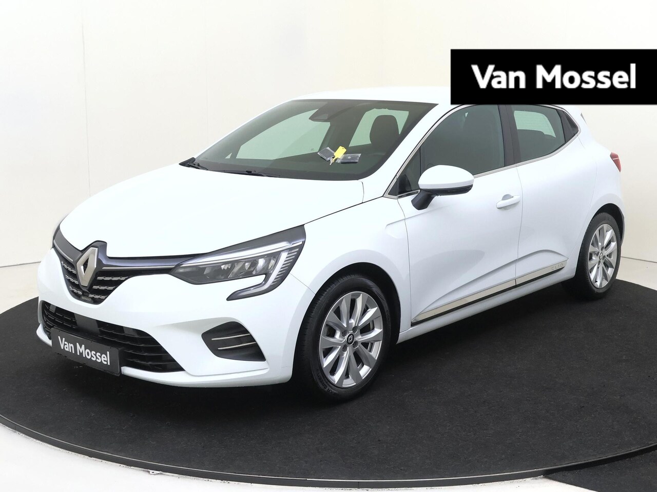 Renault Clio - 1.6 E-Tech Hybrid 140 PK Intens Climate Control Stoelverwarming | Camera | Mediascherm | P - AutoWereld.nl