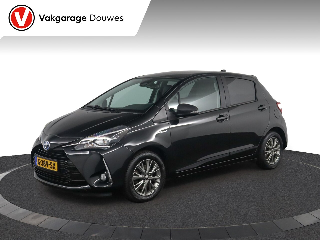 Toyota Yaris - 1.5 Hybrid Dynamic |NAP |1e eigenaar |DOH|Leder |Camera - AutoWereld.nl