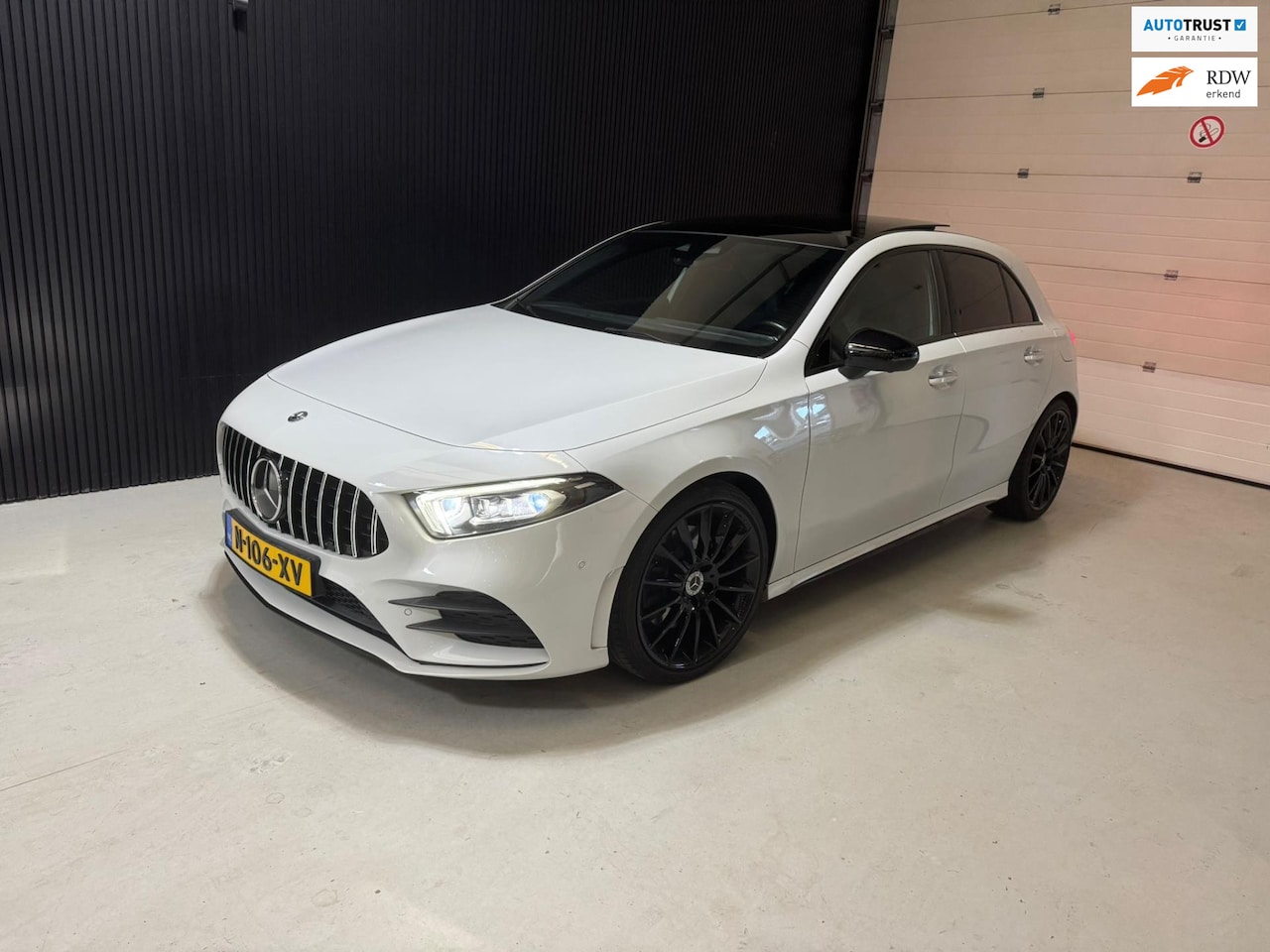 Mercedes-Benz A-klasse - 220 d Premium Plus panoramadak bomvol - AutoWereld.nl