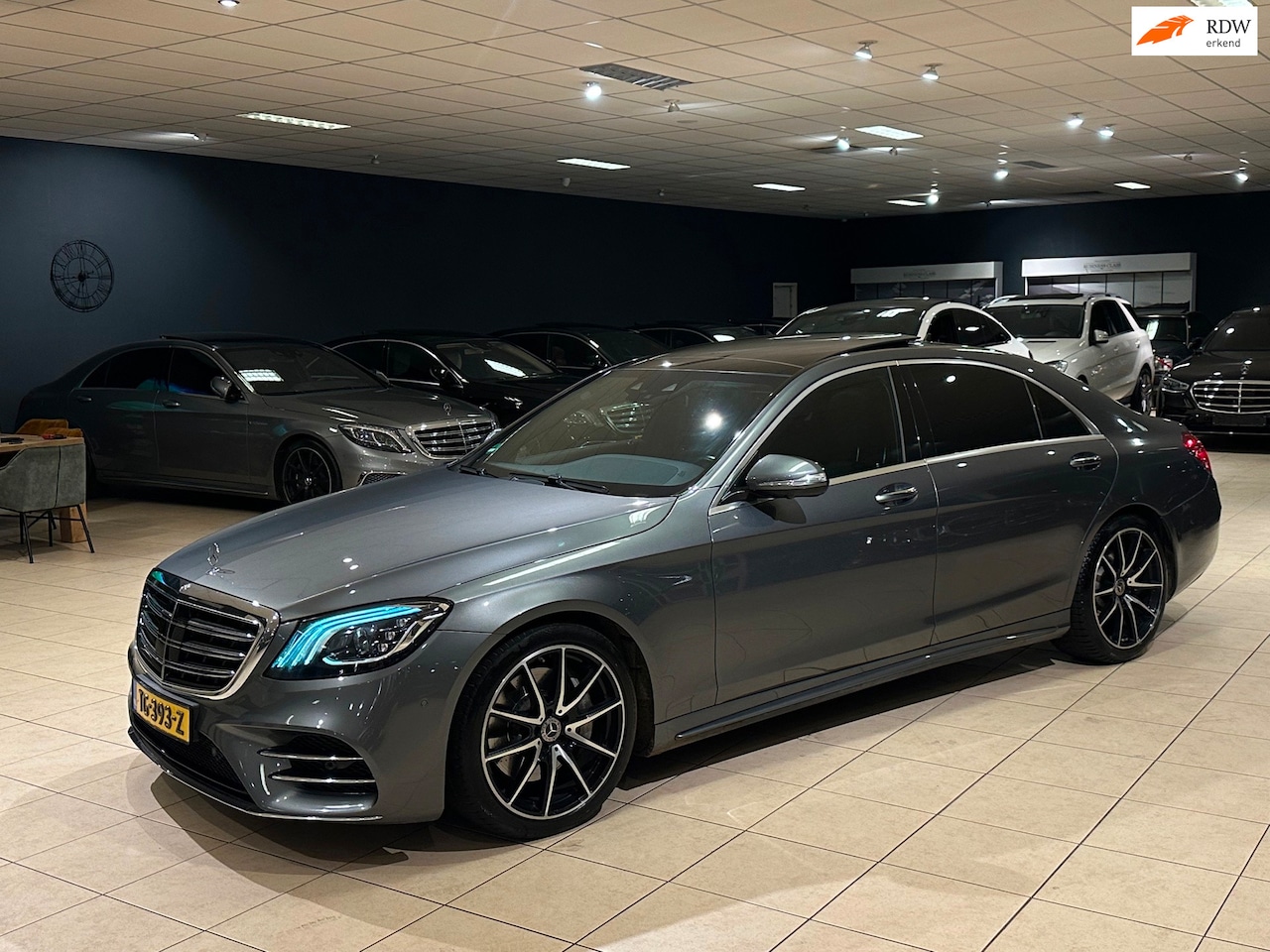 Mercedes-Benz S-klasse - S350 D 4MATIC LANG|AMG-LINE|PANORAMA|360°|DTR|FACELIFT - AutoWereld.nl