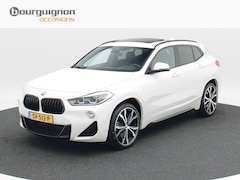 BMW X2 - 2.0i 192 Pk Automaat xDrive High Executive | M-Pakket | Leer | Adaptive Cruise | Panoramad