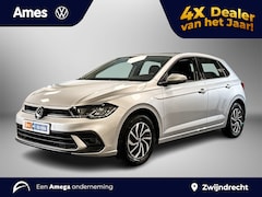 Volkswagen Polo - 1.0 95pk TSI Life Edition Voorstoelen verwarmd | Parkeersensoren voor & achter | Achteruit