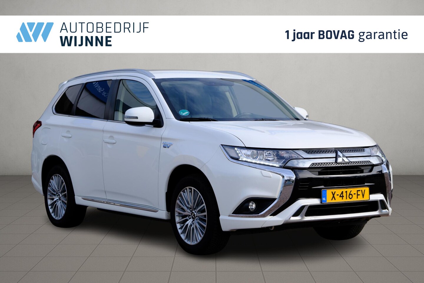 Mitsubishi Outlander - 2.4 PHEV 224pk Aut. 4WD Intens | Navi | Climate | Camera | Keyless | Alcantara | Blind Spo - AutoWereld.nl