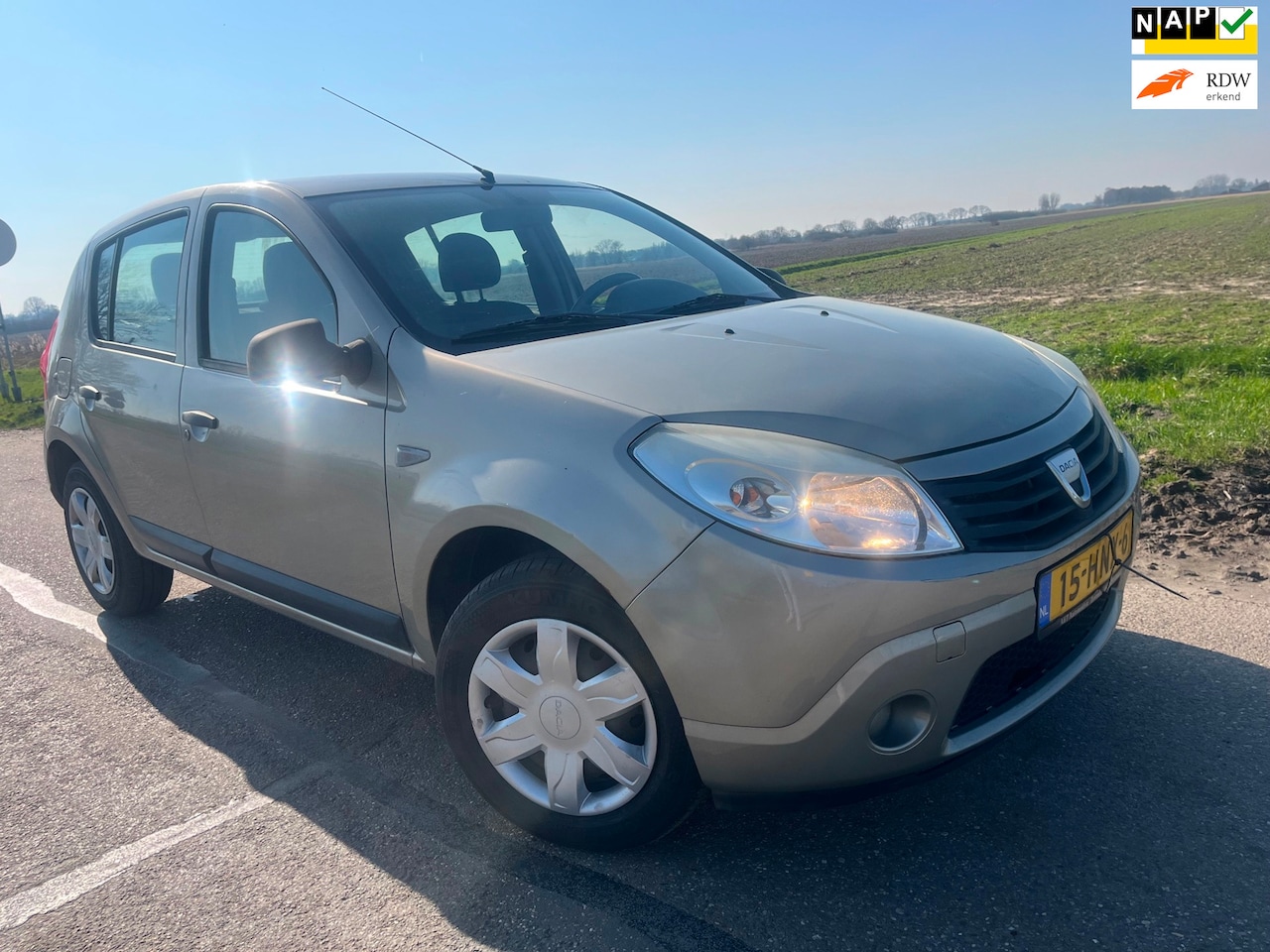 Dacia Sandero - 1.4 Ambiance / 1e eigenaar incl apk - AutoWereld.nl