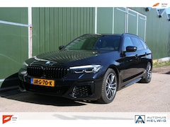 BMW 5-serie Touring - 530e xDrive M-SPORT, ZWART LEER, PANORAMADAK, NAVIGATIE, CAMERA