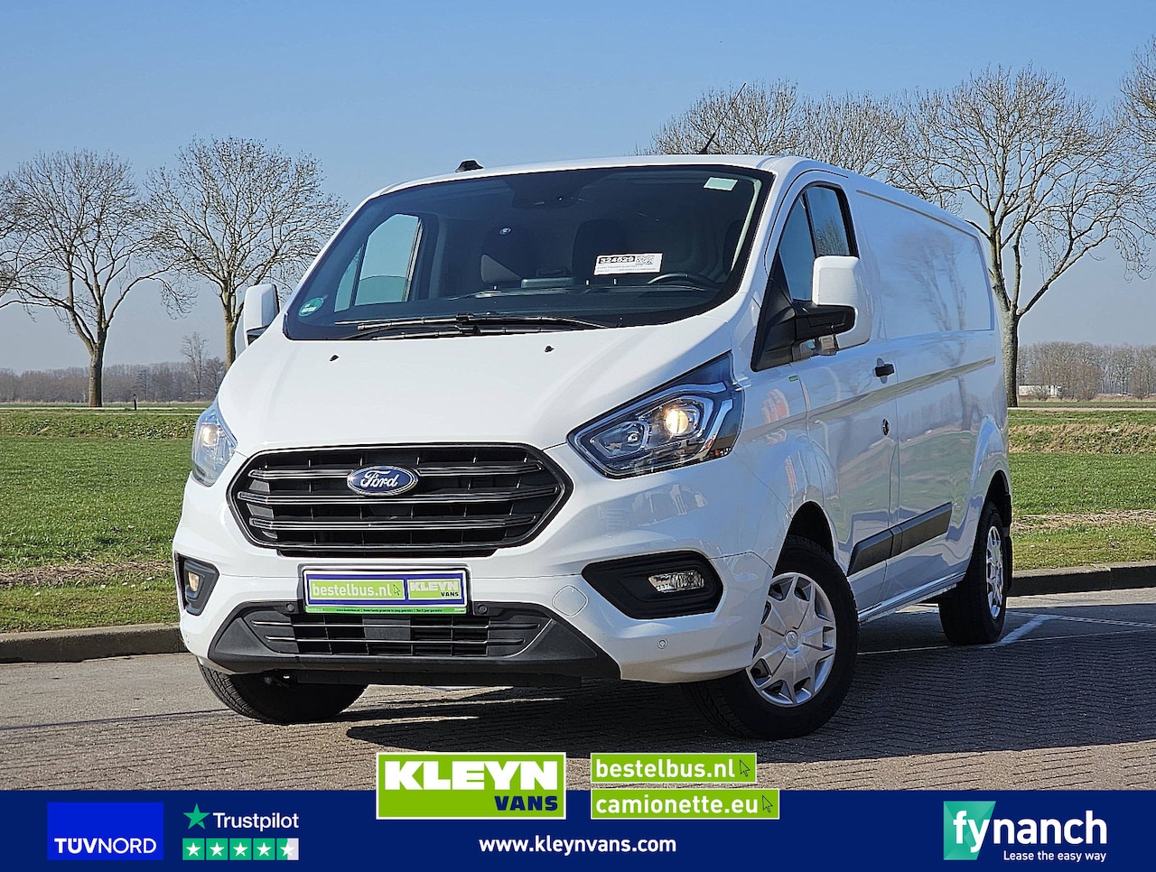 Ford Transit Custom - 2.0 L2H1 Navi Airco - AutoWereld.nl
