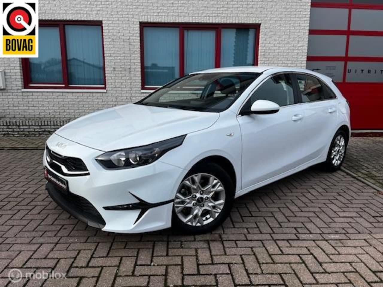 Kia Cee'd - Ceed 1.5 T-GDi DynamicPlusLine - AutoWereld.nl
