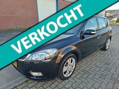 Kia Cee'd - 1.4 CVVT X-ecutive 1 eigen.met NAP.rapport