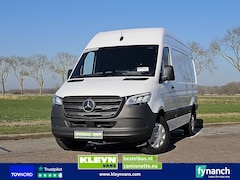 Mercedes-Benz eSprinter - 320