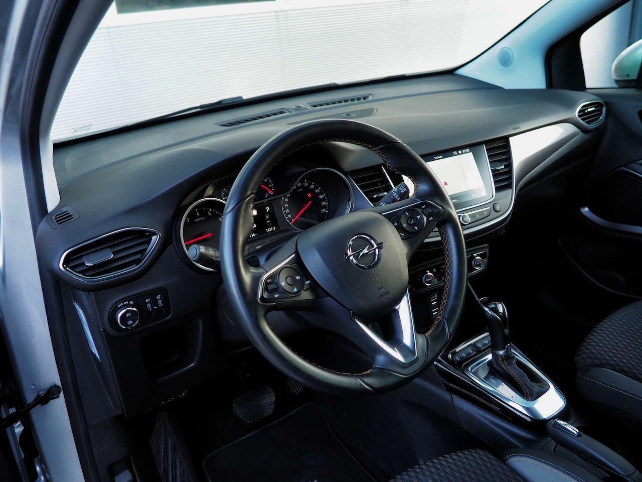 Opel Crossland X - 1.2 Turbo Innovation CLIMA NAVI CAMERA PARKEER S.