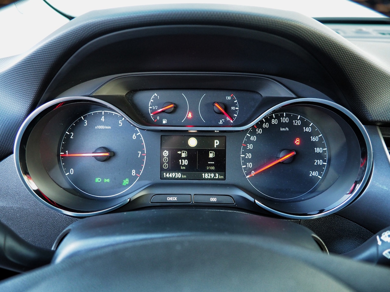 Opel Crossland X - 1.2 Turbo Innovation CLIMA NAVI CAMERA PARKEER S.