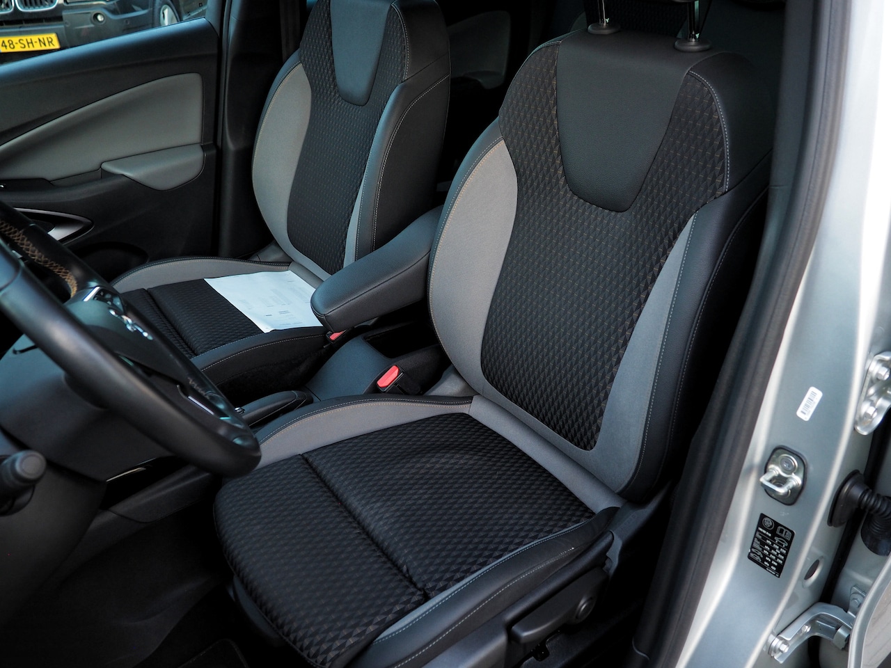 Opel Crossland X - 1.2 Turbo Innovation CLIMA NAVI CAMERA PARKEER S.