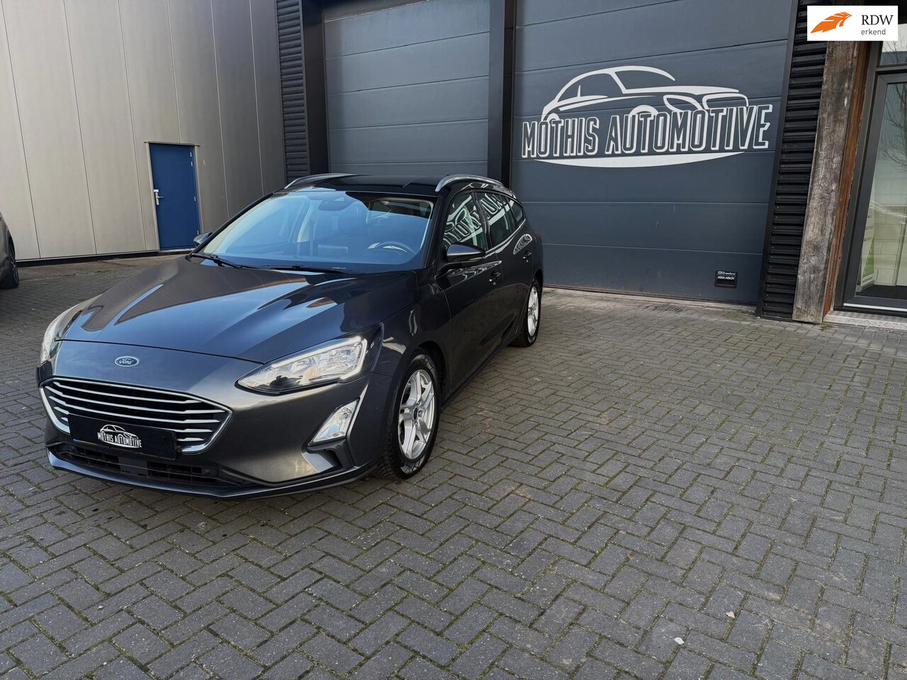 Ford Focus Wagon - 1.0 EcoBoost Trend Edition Business 1.0 EcoBoost Trend Edition Business - AutoWereld.nl