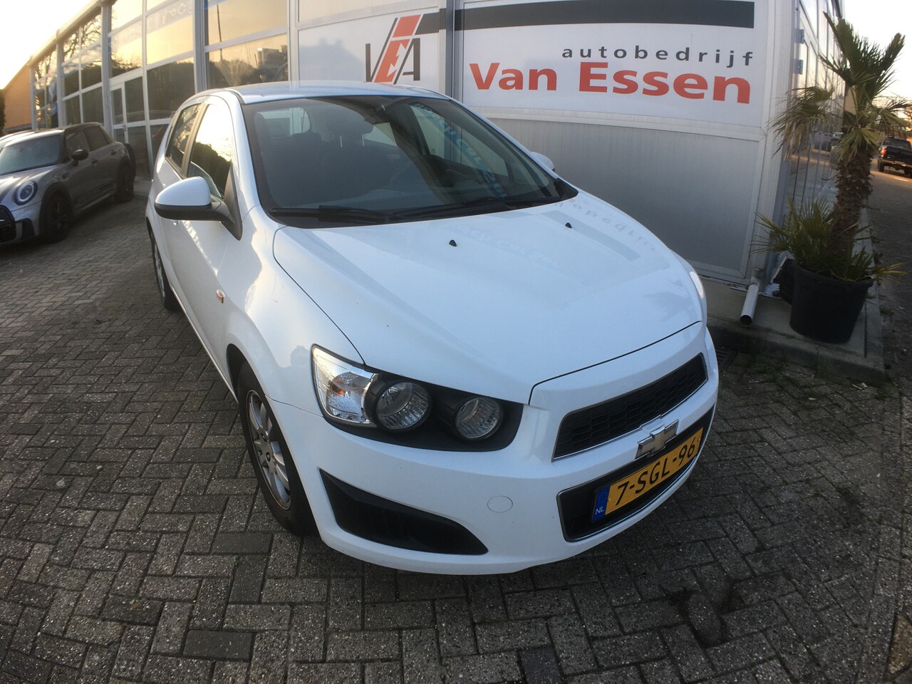 Chevrolet Aveo - 1.2 LT N.A.P., NLauto, complete onderhoud historie , nette auto - AutoWereld.nl