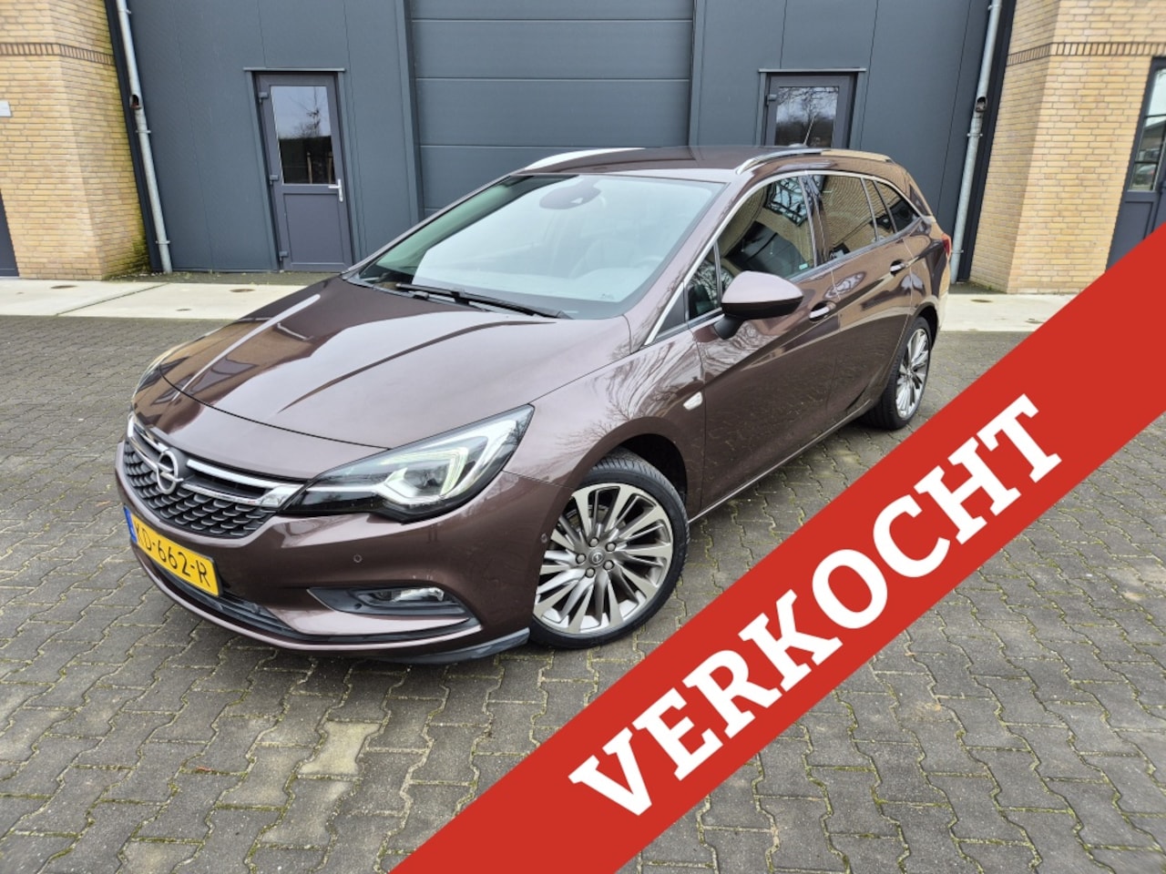 Opel Astra Sports Tourer - Tourer+ 1.4 Innovation | Vol Leer | Massagestoel | Full options! - AutoWereld.nl
