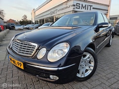 Mercedes-Benz E-klasse - 240 Avantgarde NLAuto/1eEigenaar/Trekhaak