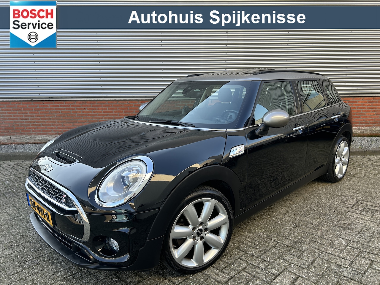 MINI Clubman - Mini 2.0 Cooper S Chili Serious Business | Automaat | Pano | Keyless entry | Stoelverwarmi - AutoWereld.nl