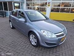 Opel Astra - 1.6 Business