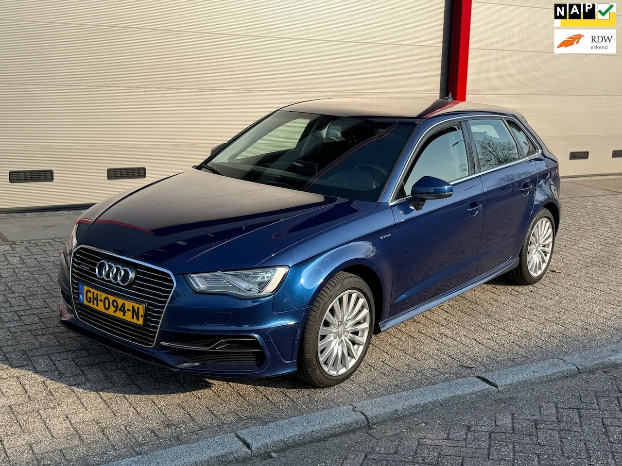 Audi A3 Sportback - 1.4 e-tron PHEV Attraction DEALER ONDERHOUDEN! - AutoWereld.nl